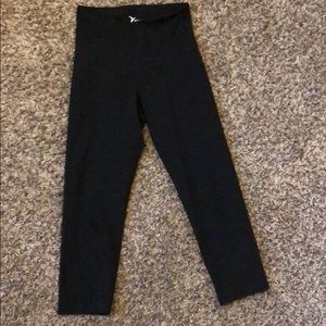 Old navy go dry 7/8 leggings